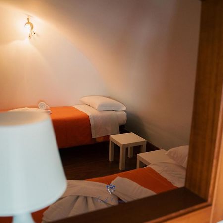 Conte Cavour - Casa Vacanze Laterza Exteriör bild